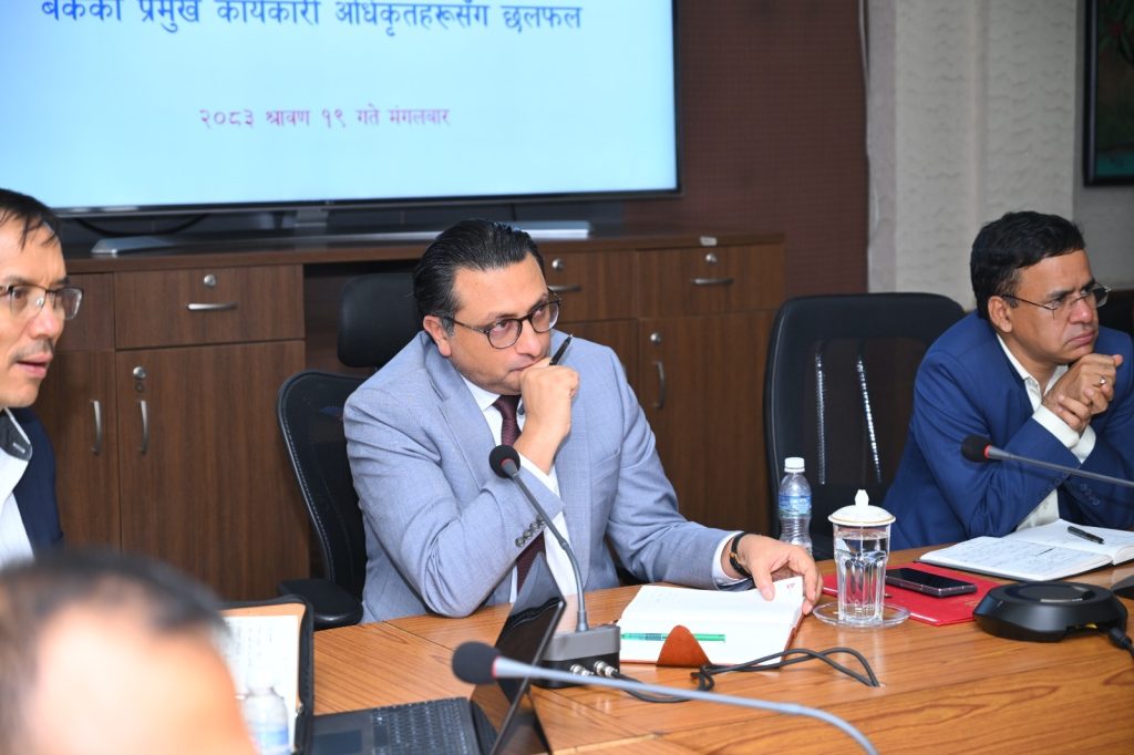 सरकार–बैंक सहकार्यबाट आर्थिक वृद्धि सम्भव : अर्थमन्त्री स्वर्णिम वाग्ले